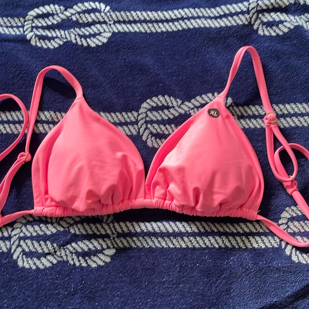 Hollister swim top in pink size XL
